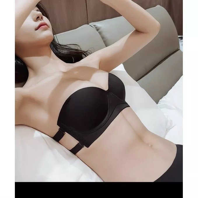 Áo cúp dán ngực 666