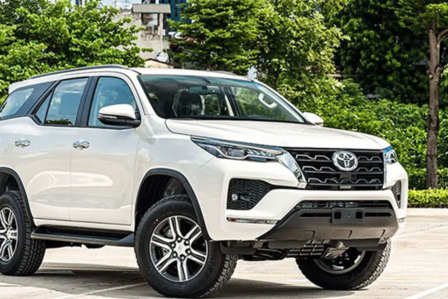 Với nội thất rộng rãi đi kèm mức giá bán ưu đãi, xe 7 chỗ dần trở thành ưu tiên với người Việt khi mua xe phục vụ gia đình.