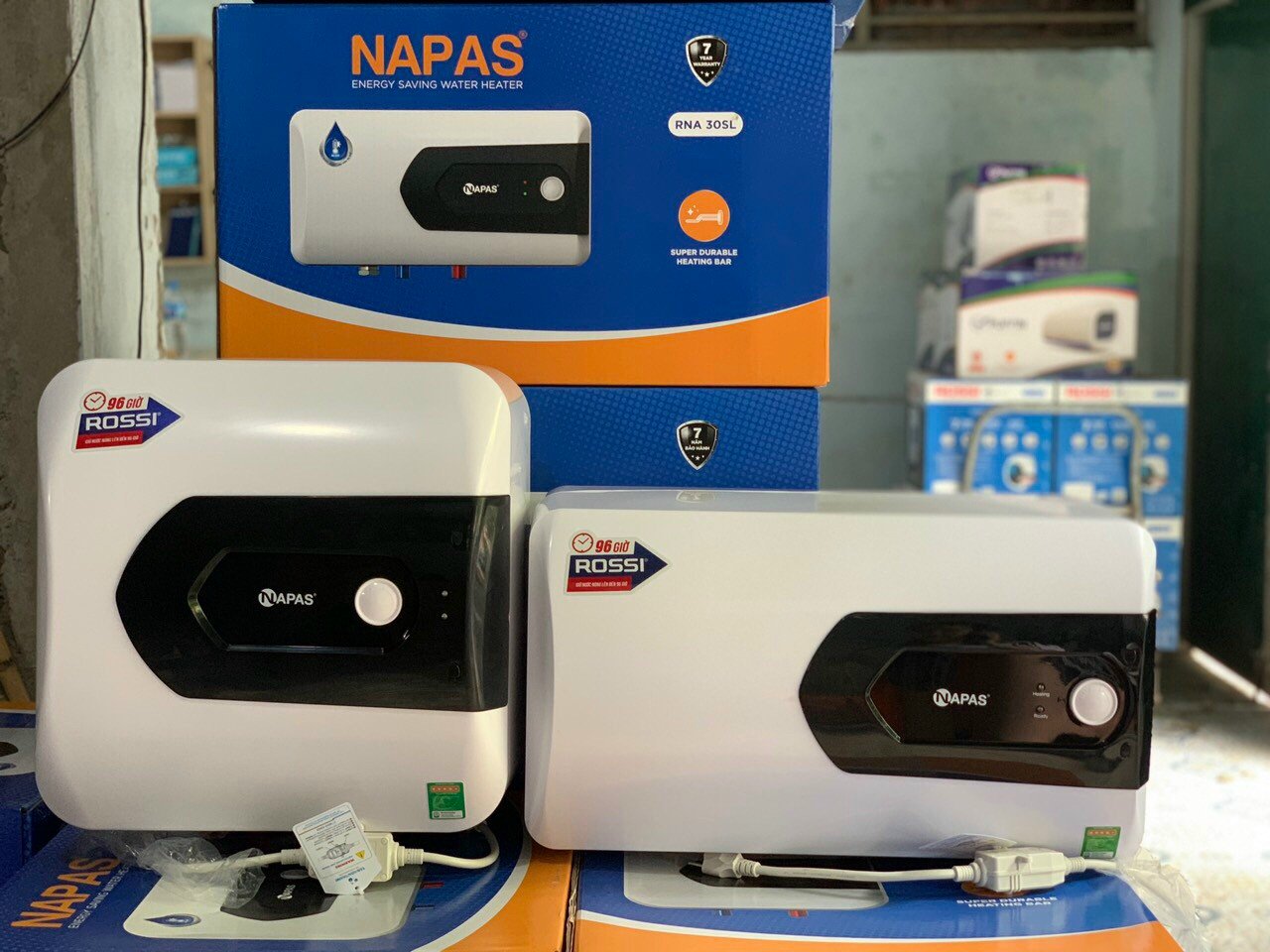 Bình nóng lạnh Rossi Napas RNA-15SQ Vuông