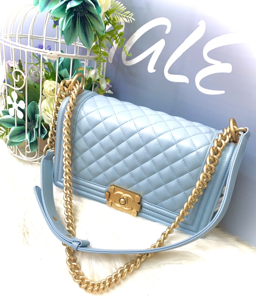 Chi Tiết Hơn 57 Về Chanel Boy Baby Blue Mới Nhất - Cdgdbentre.Edu.Vn