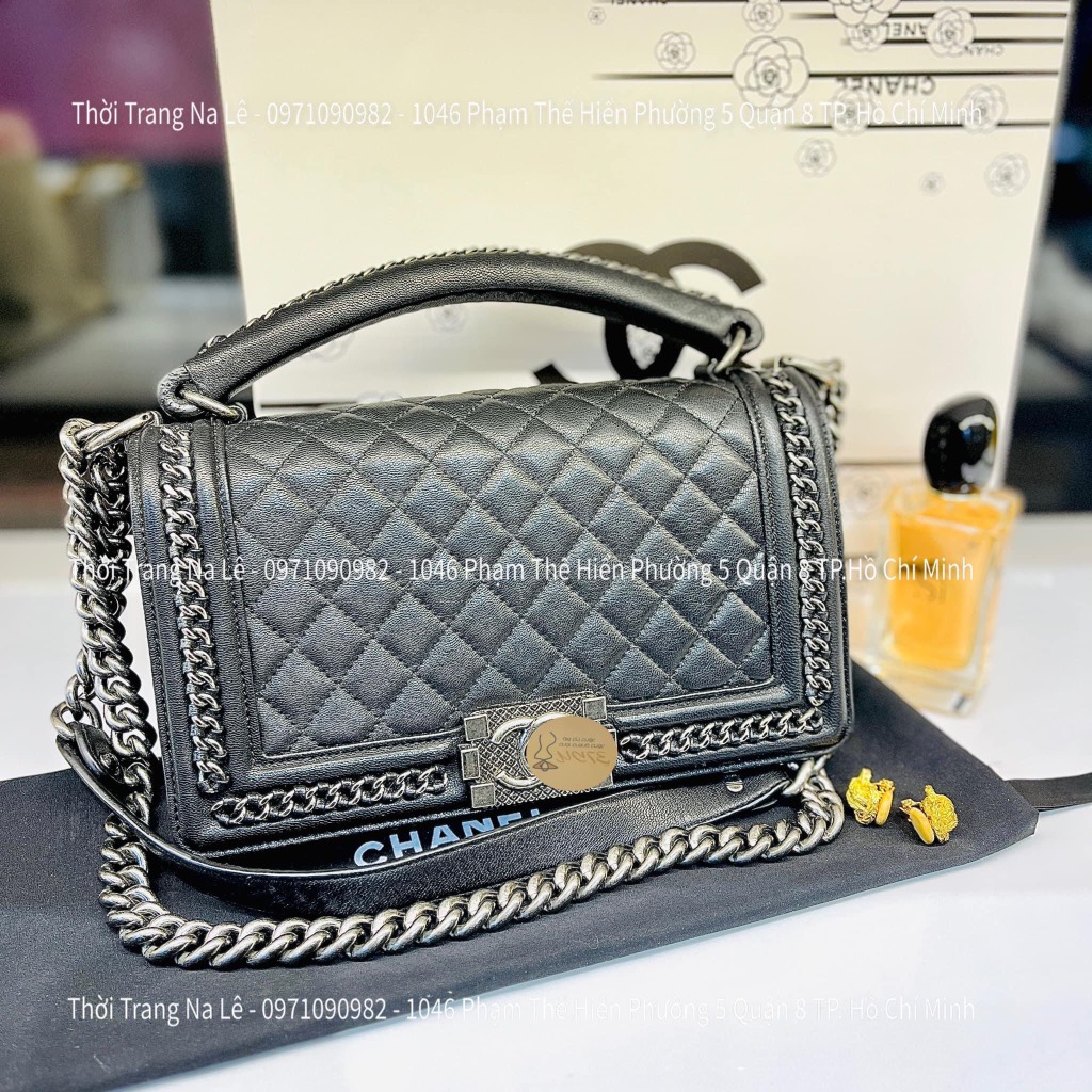 Chanel boy đen quai Chanel Boy Đen Quai