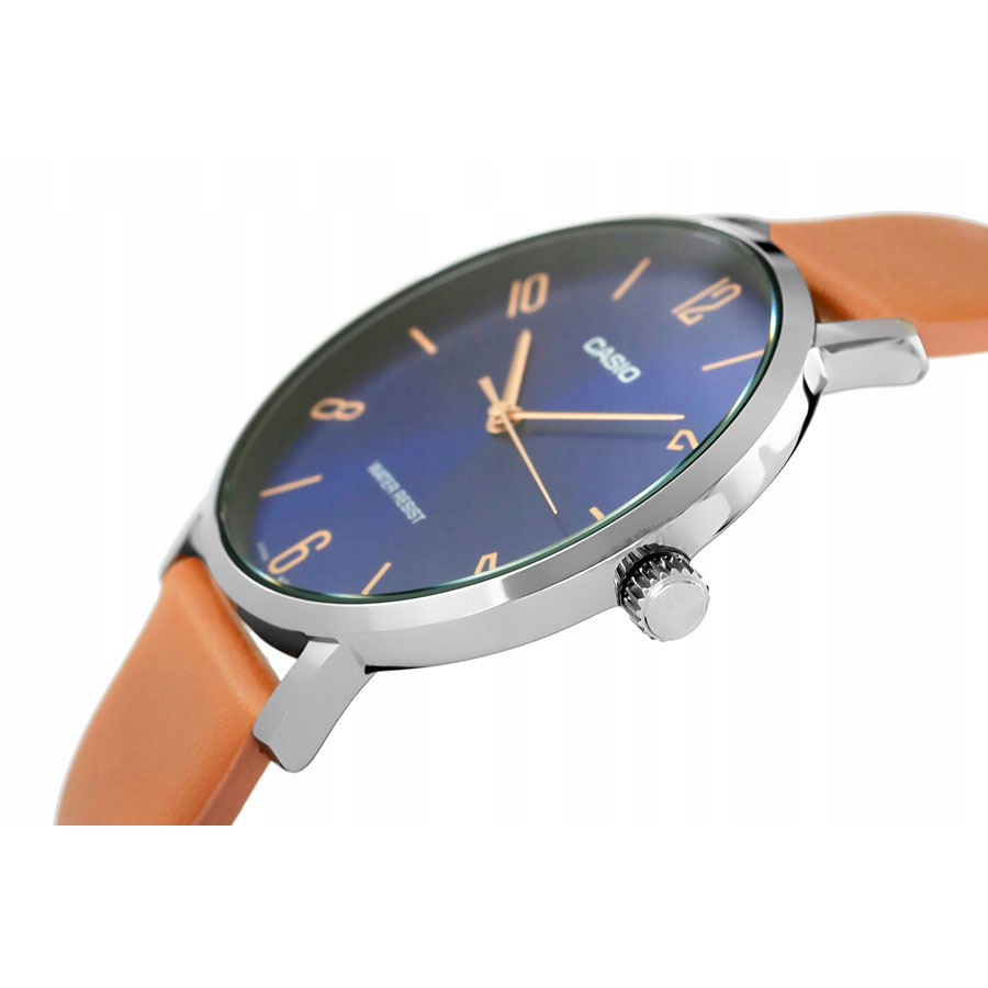 Casio MTP-VT01L-2B2 - Orologio analogico da uomo, con quadrante blu minimalista, cinturino in pelle marrone chiaro Casio MTP-VT01L-2B2 - Orologio analogico da uomo, con quadrante blu minimalista, cinturino in pelle marrone chiaro
