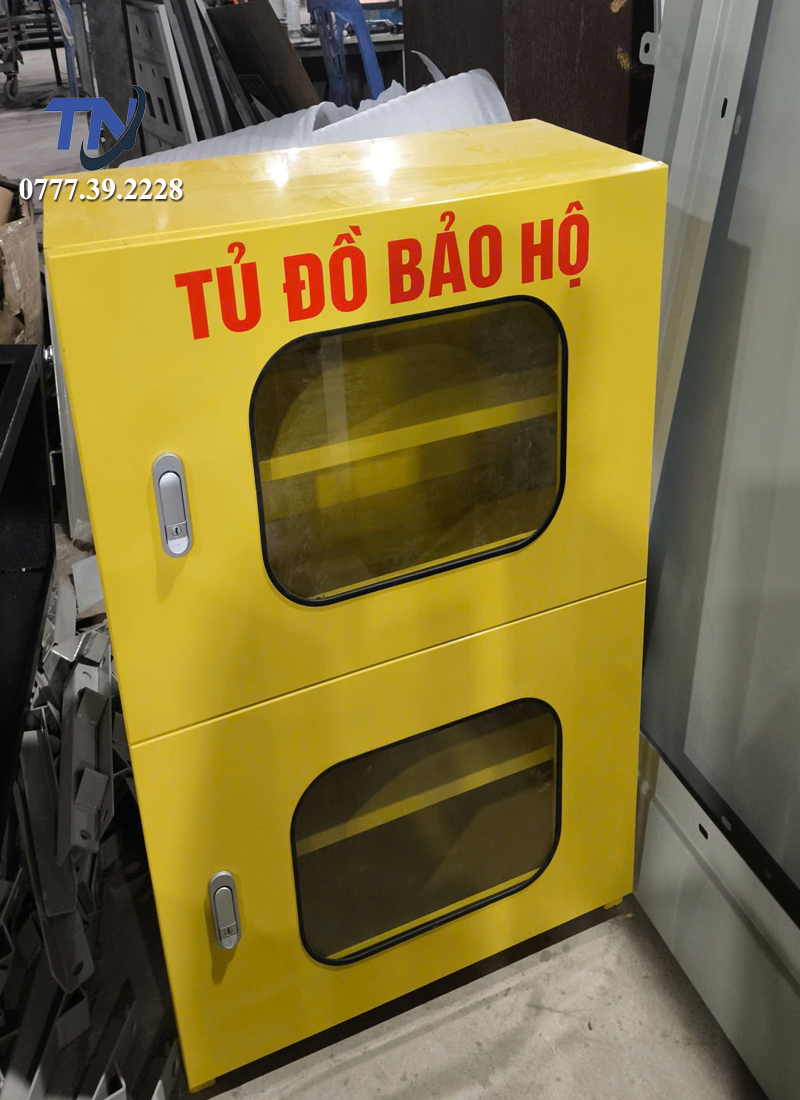 Tủ đồ bảo hộ sơn tĩnh điện màu vàng