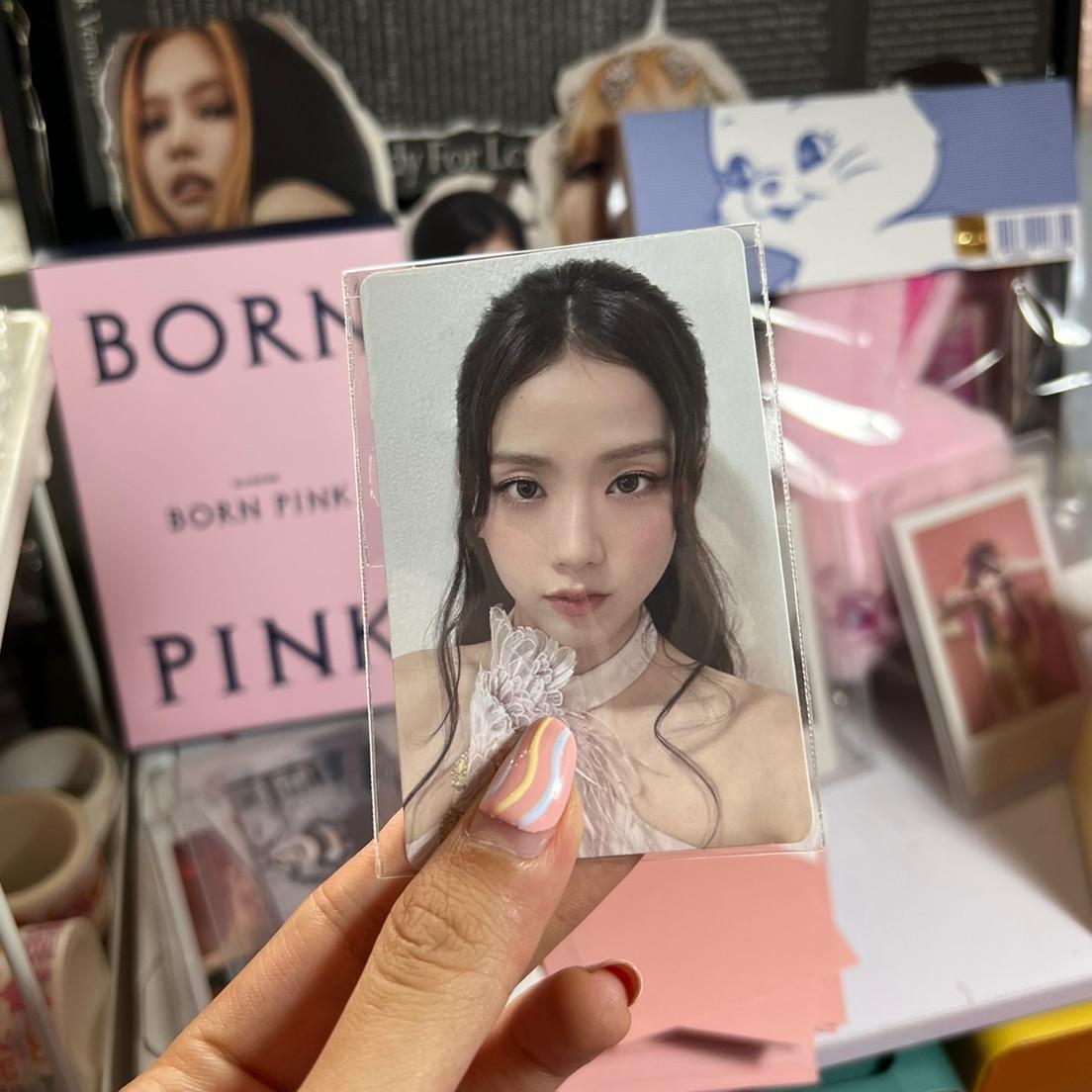 [ME] JISOO PHOTO CARD FOLDER