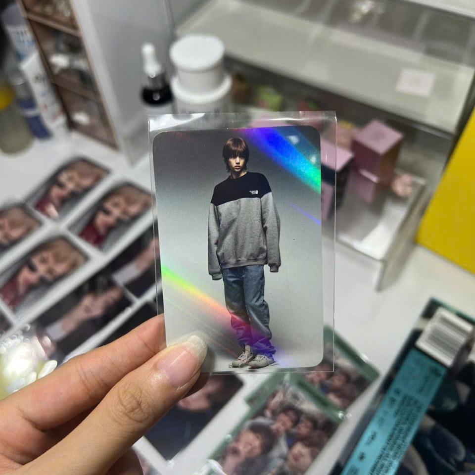 Photocard Cortis GREENGREEN official - Thẻ ảnh bo góc chính hãng