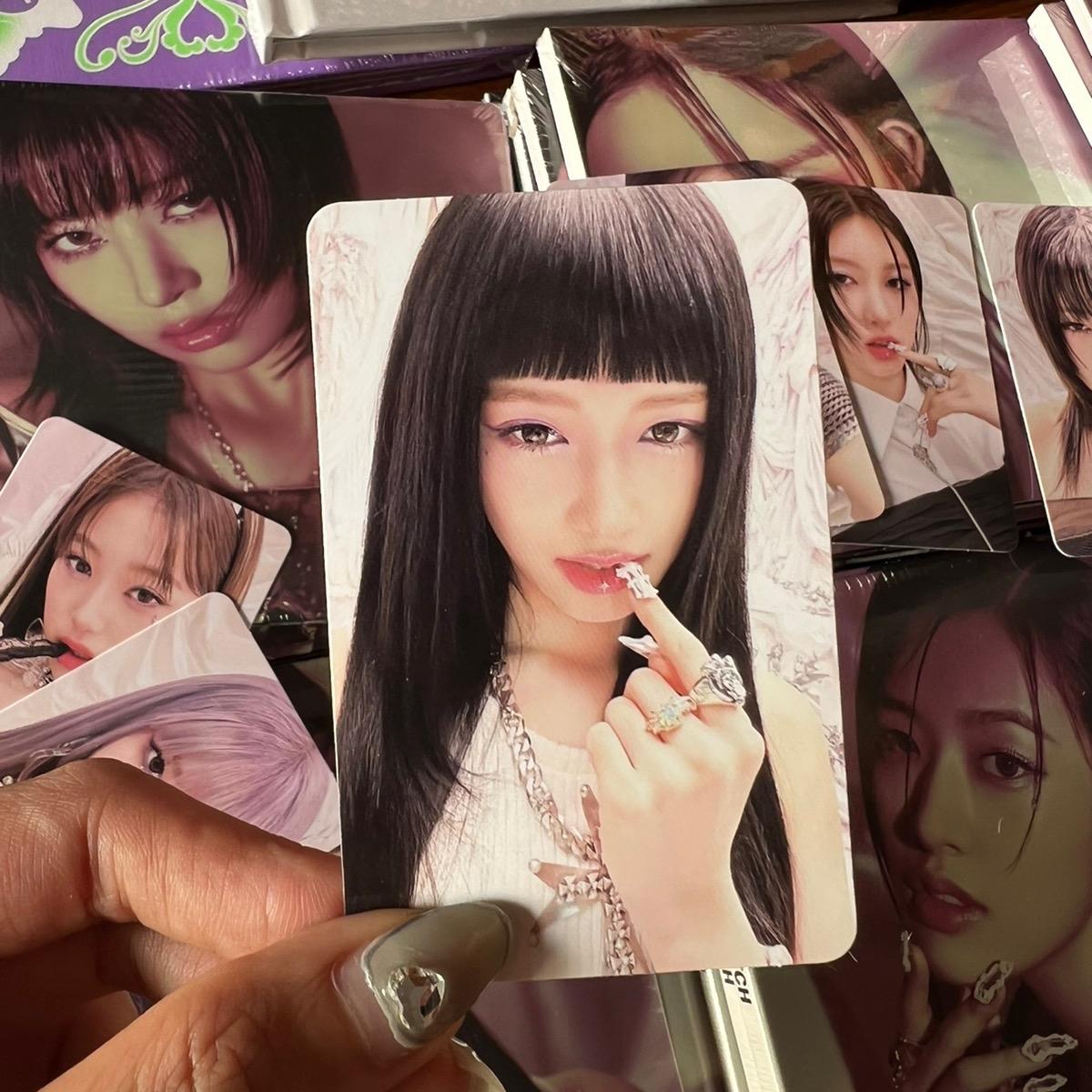Photocard IVE SWITCH chính hãng, thẻ ảnh bo góc IVE chính hãng