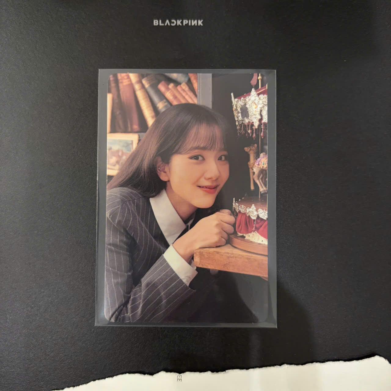 Photocard BP Jisoo - Thẻ ảnh bo góc BP Jisoo