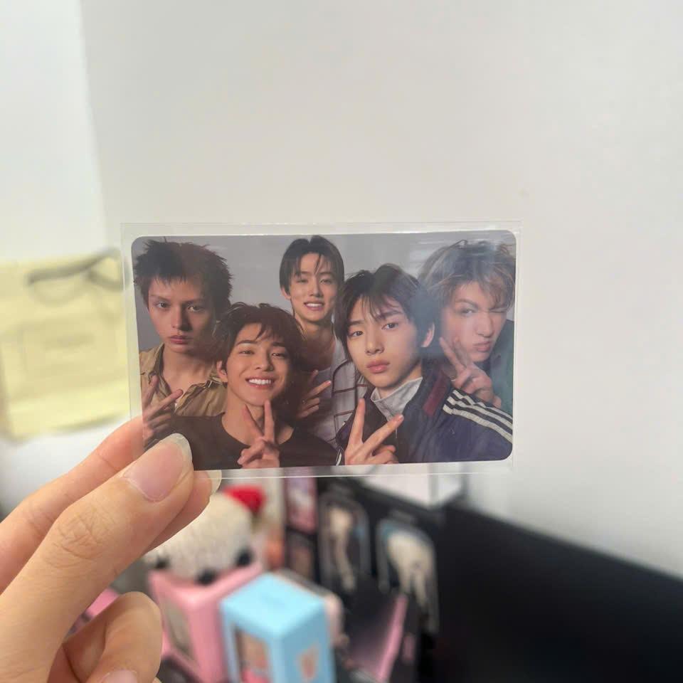 Photocard Cortis GREENGREEN official - Thẻ ảnh bo góc chính hãng