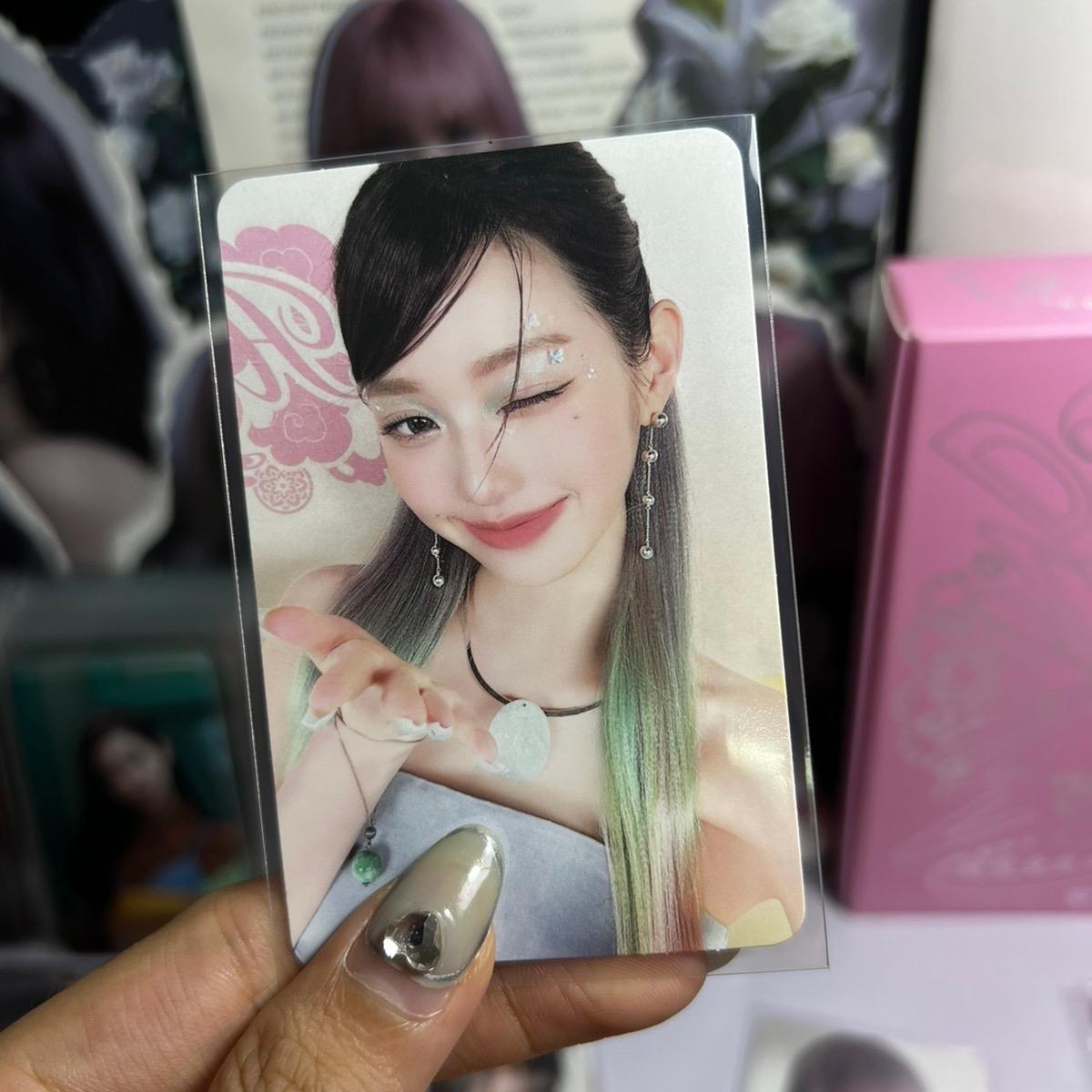Photocard IVE SWITCH chính hãng, thẻ ảnh bo góc IVE chính hãng