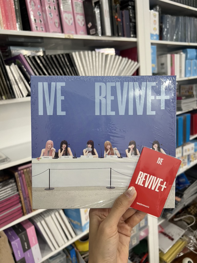 Bộ thẻ ảnh gấu bông IVE REVIVE+