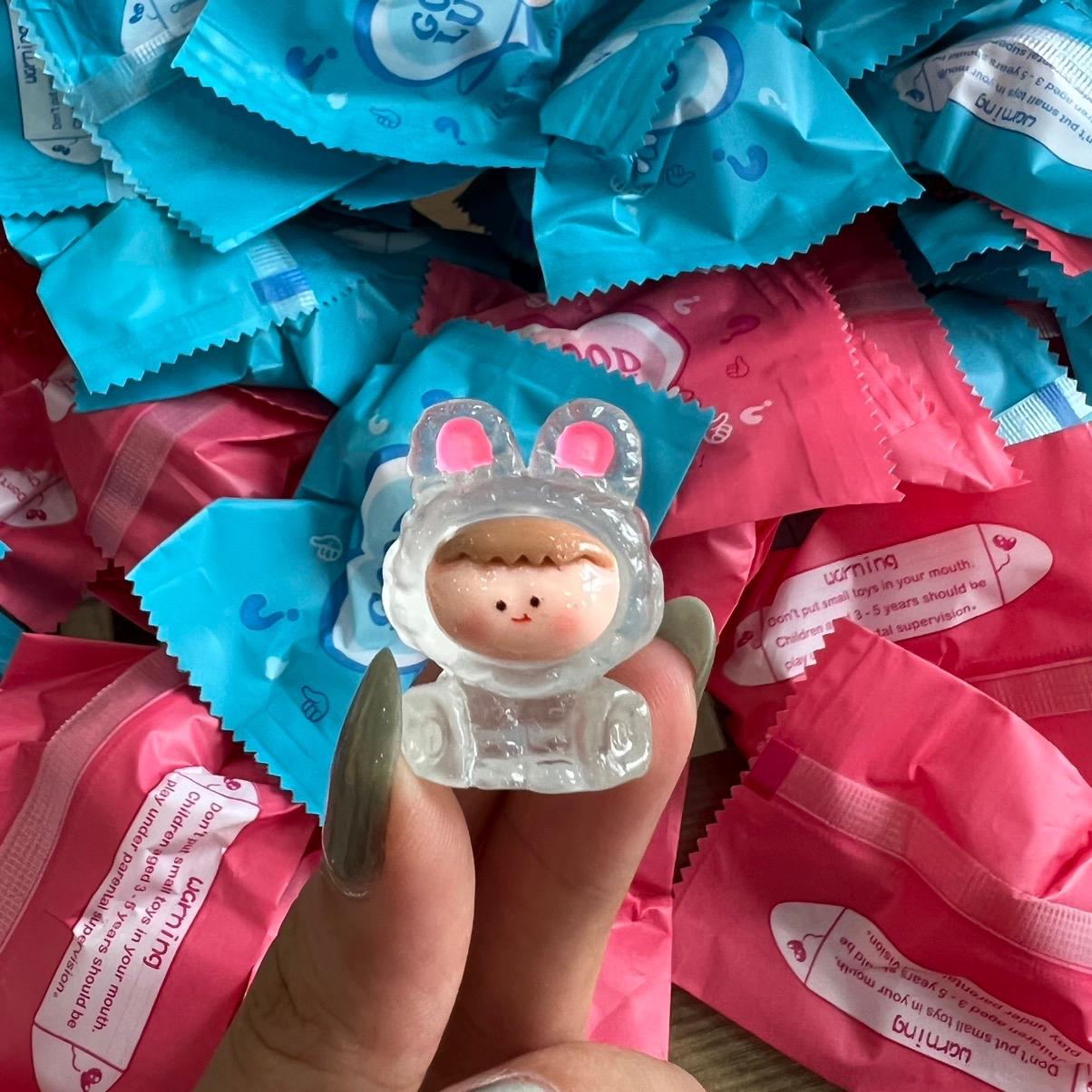 Túi bí ẩn hình thù đáng yêu, phát sáng
