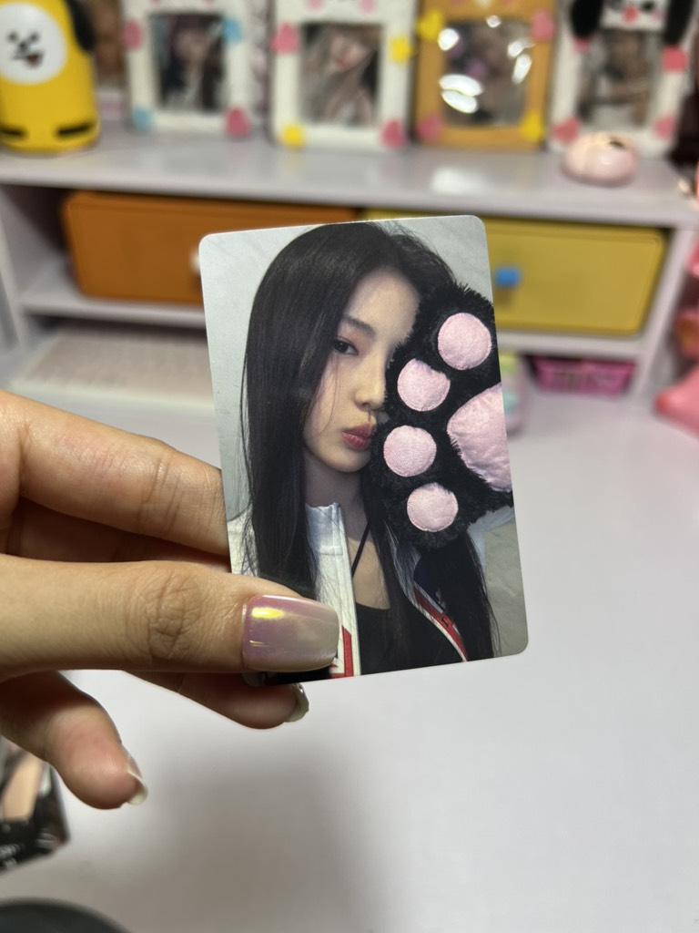 Photocard BABYMONSTER Rose Day Lucky Draw Event - Thẻ ảnh bo góc Babymonster