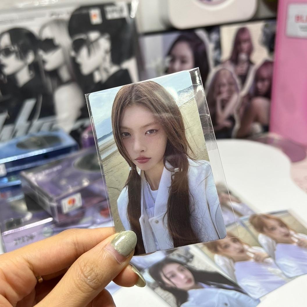 Photocard ILLIT - Thẻ ảnh bo góc ILLIT
