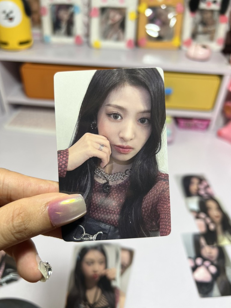 Photocard BABYMONSTER Rose Day Lucky Draw Event - Thẻ ảnh bo góc Babymonster