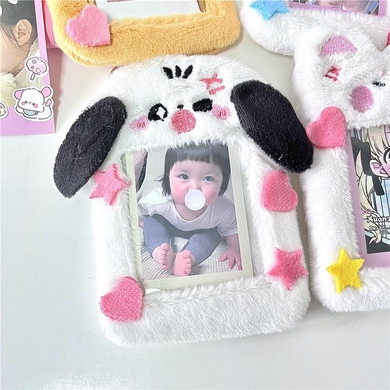Tổng hợp mẫu standee, holder, frame đựng thẻ bo góc bắt trend