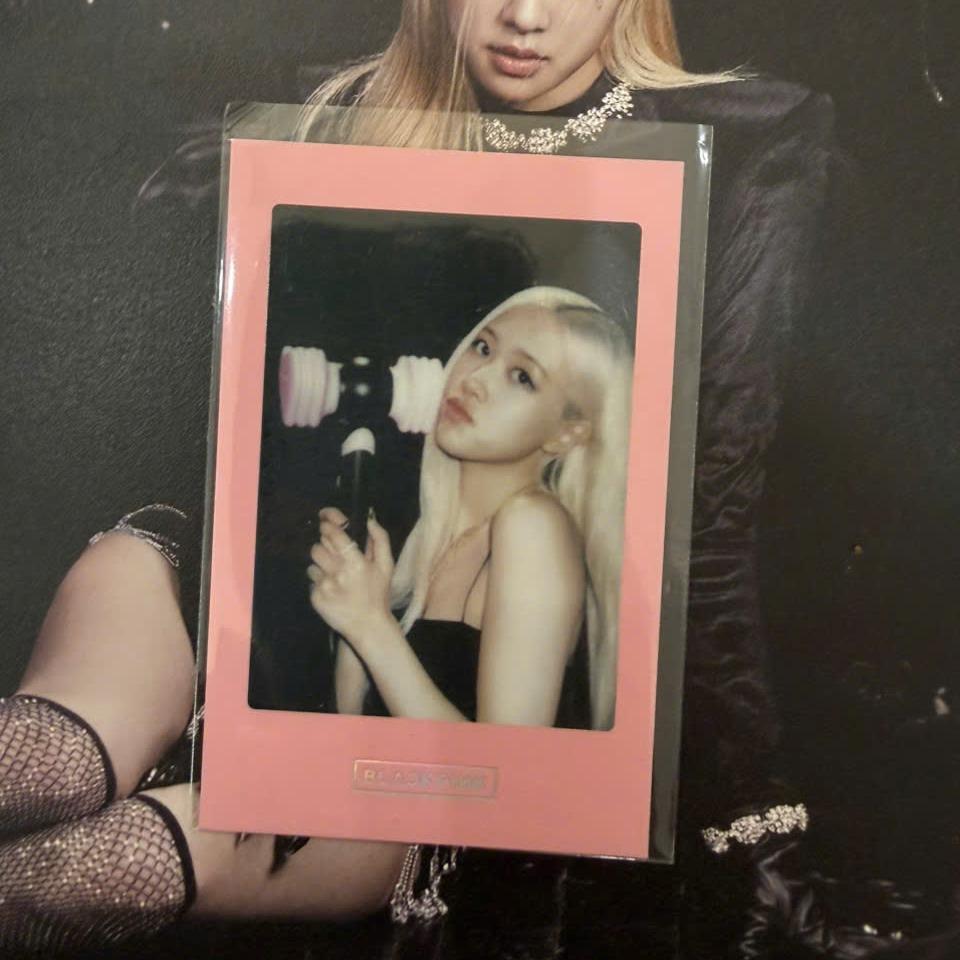 Photocard BP Rosé - Thẻ ảnh bo góc BP Rosé