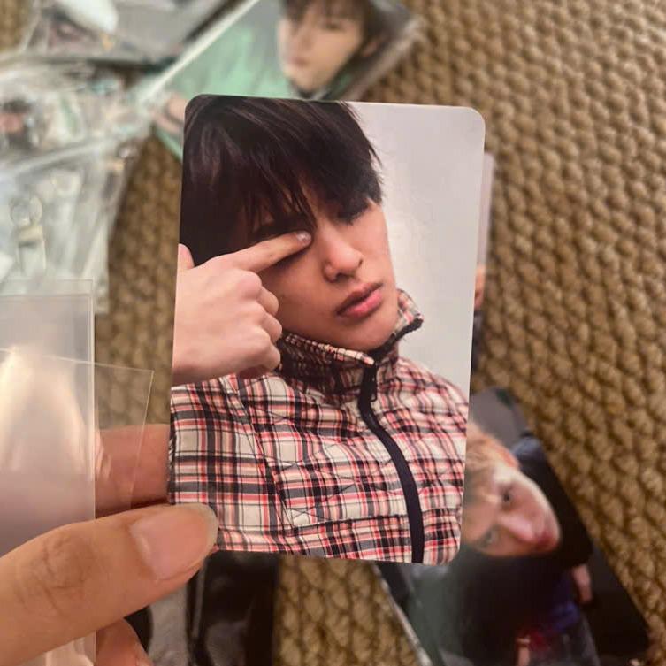 Photocard Cortis GREENGREEN official - Thẻ ảnh bo góc chính hãng