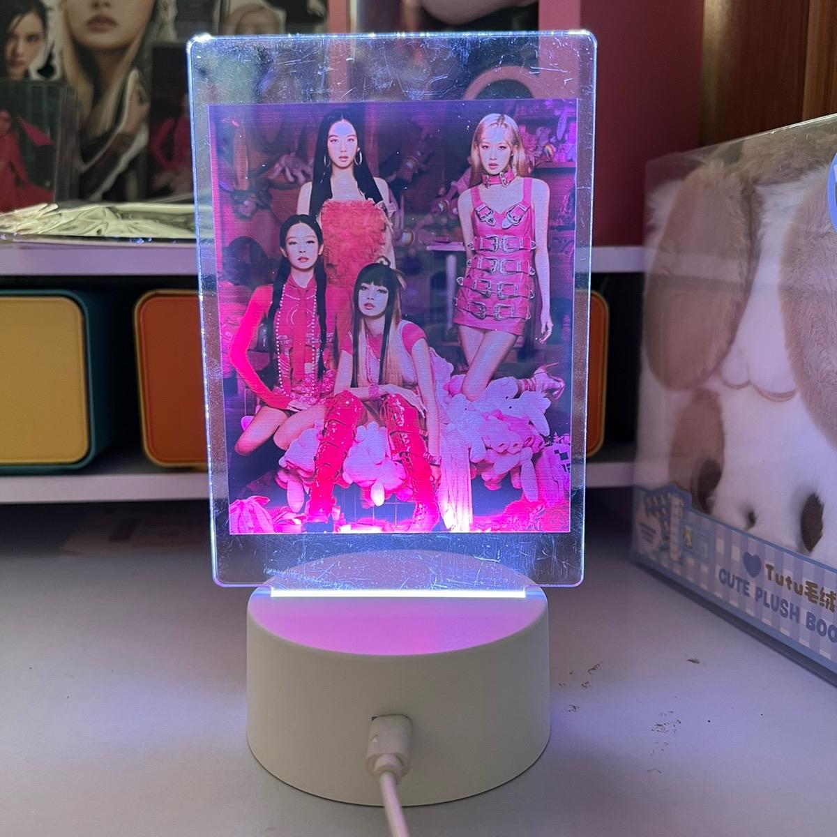 Đèn bàn trang trí BLACKPINK (Đèn ngủ BLACKPINK)