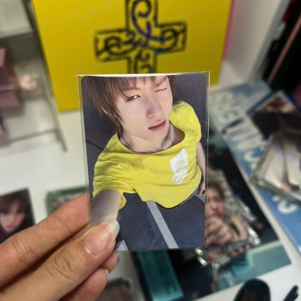 Photocard Cortis GREENGREEN official - Thẻ ảnh bo góc chính hãng