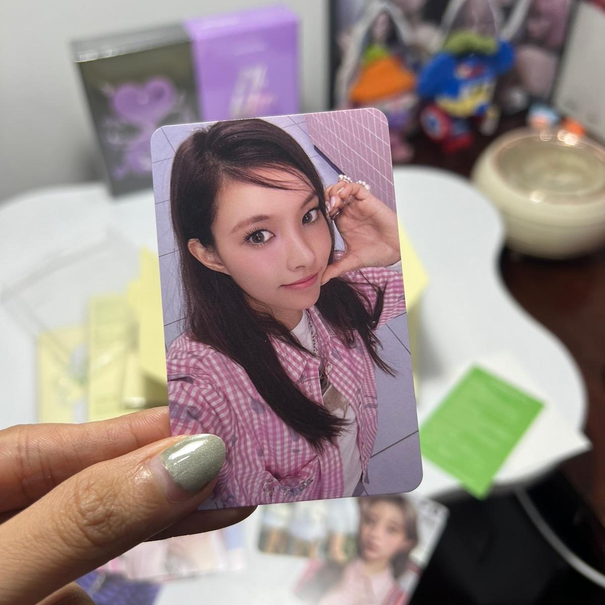 Photocard ILLIT I'LL LIKE YOU Weverse Ver