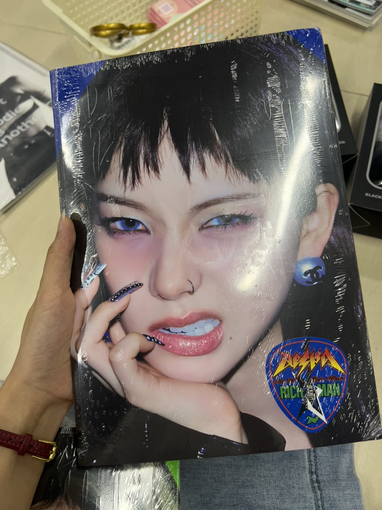 aespa - Rich Man (6th Mini Album)