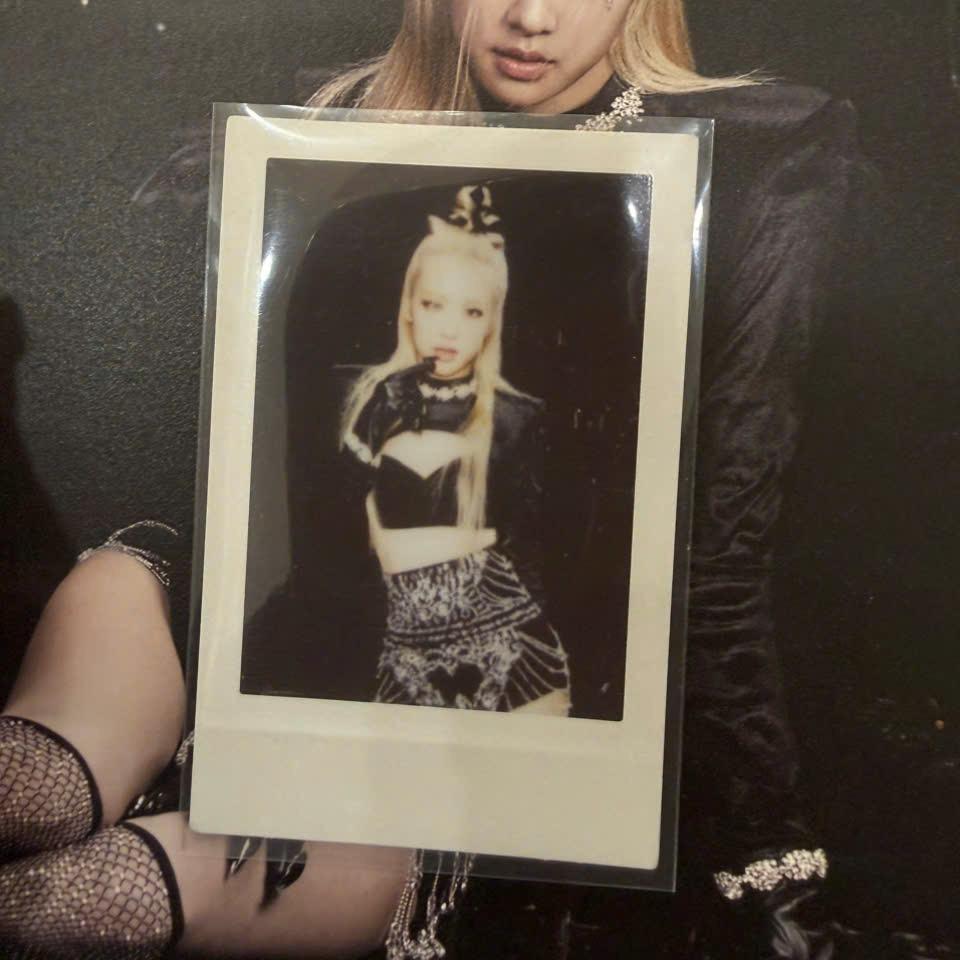 Photocard BP Rosé - Thẻ ảnh bo góc BP Rosé