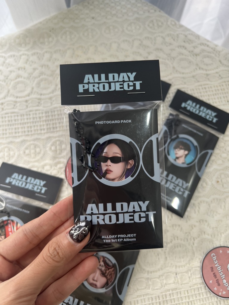 ALLDAY PROJECT - The 1st EP Album 'ALLDAY PROJECT'