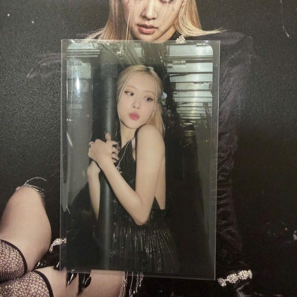 Photocard BP Rosé - Thẻ ảnh bo góc BP Rosé