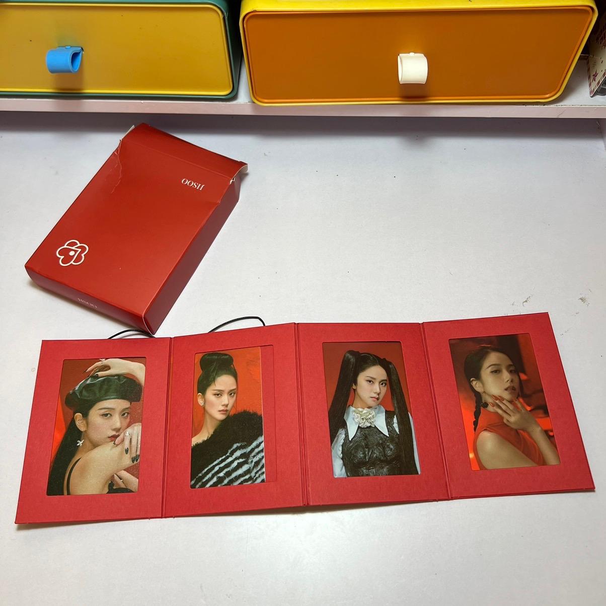 [ME] JISOO PHOTO CARD FOLDER
