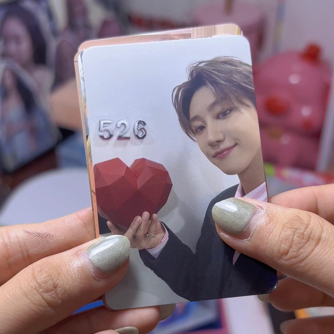 Photocard Seventeen Official - Thẻ ảnh bo góc Seventeen chính hãng