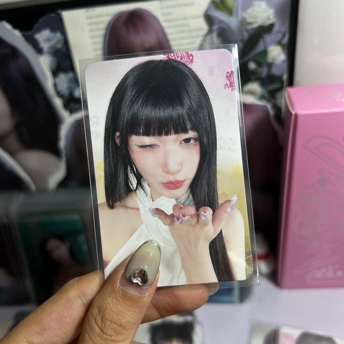 Photocard IVE SWITCH chính hãng, thẻ ảnh bo góc IVE chính hãng