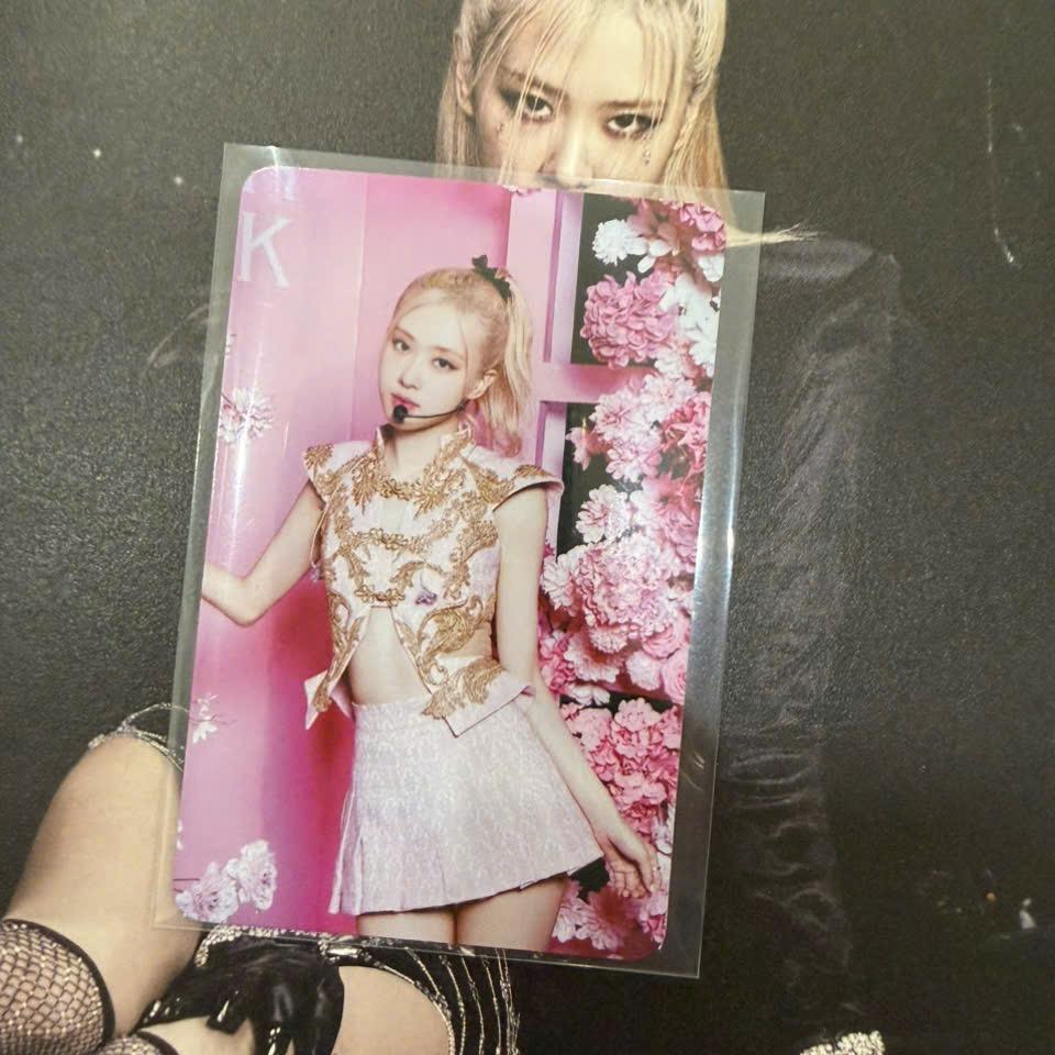 Photocard BP Rosé - Thẻ ảnh bo góc BP Rosé