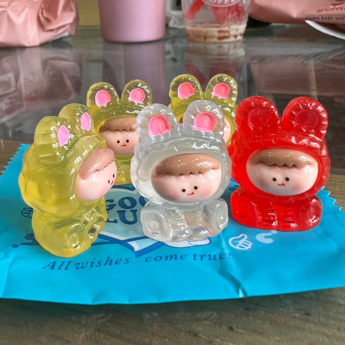 Túi bí ẩn hình thù đáng yêu, phát sáng