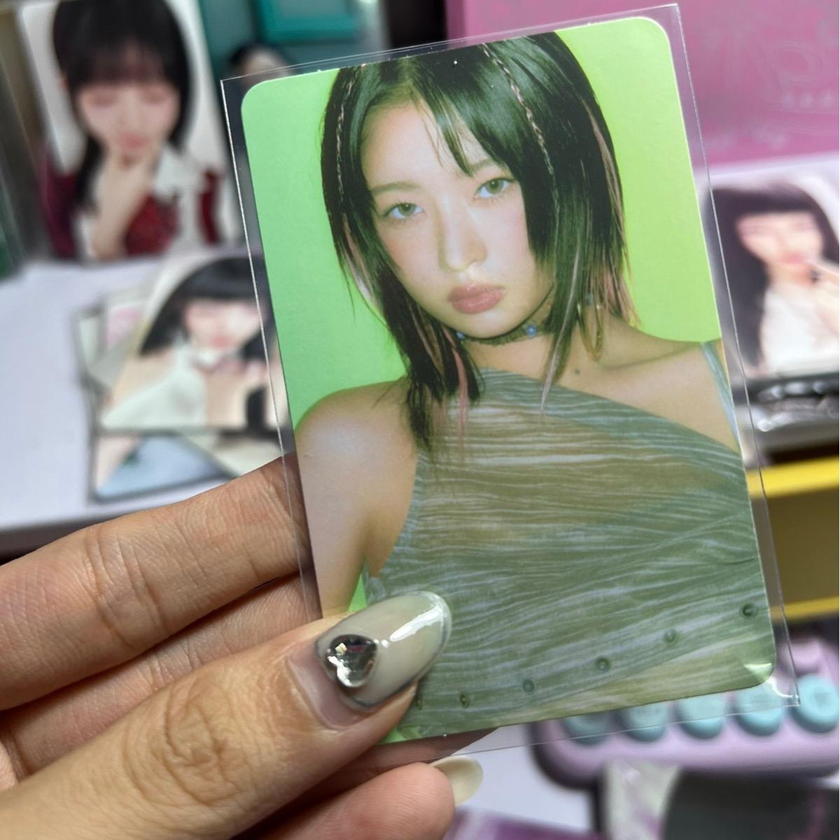 Photocard IVE SWITCH chính hãng, thẻ ảnh bo góc IVE chính hãng