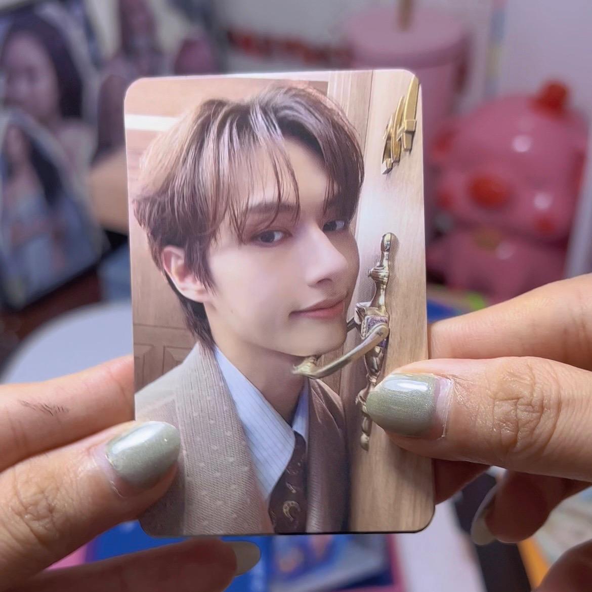 Photocard Seventeen Official - Thẻ ảnh bo góc Seventeen chính hãng