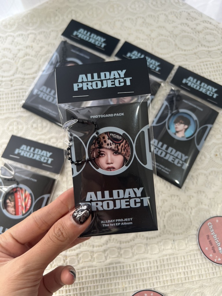 ALLDAY PROJECT - The 1st EP Album 'ALLDAY PROJECT'