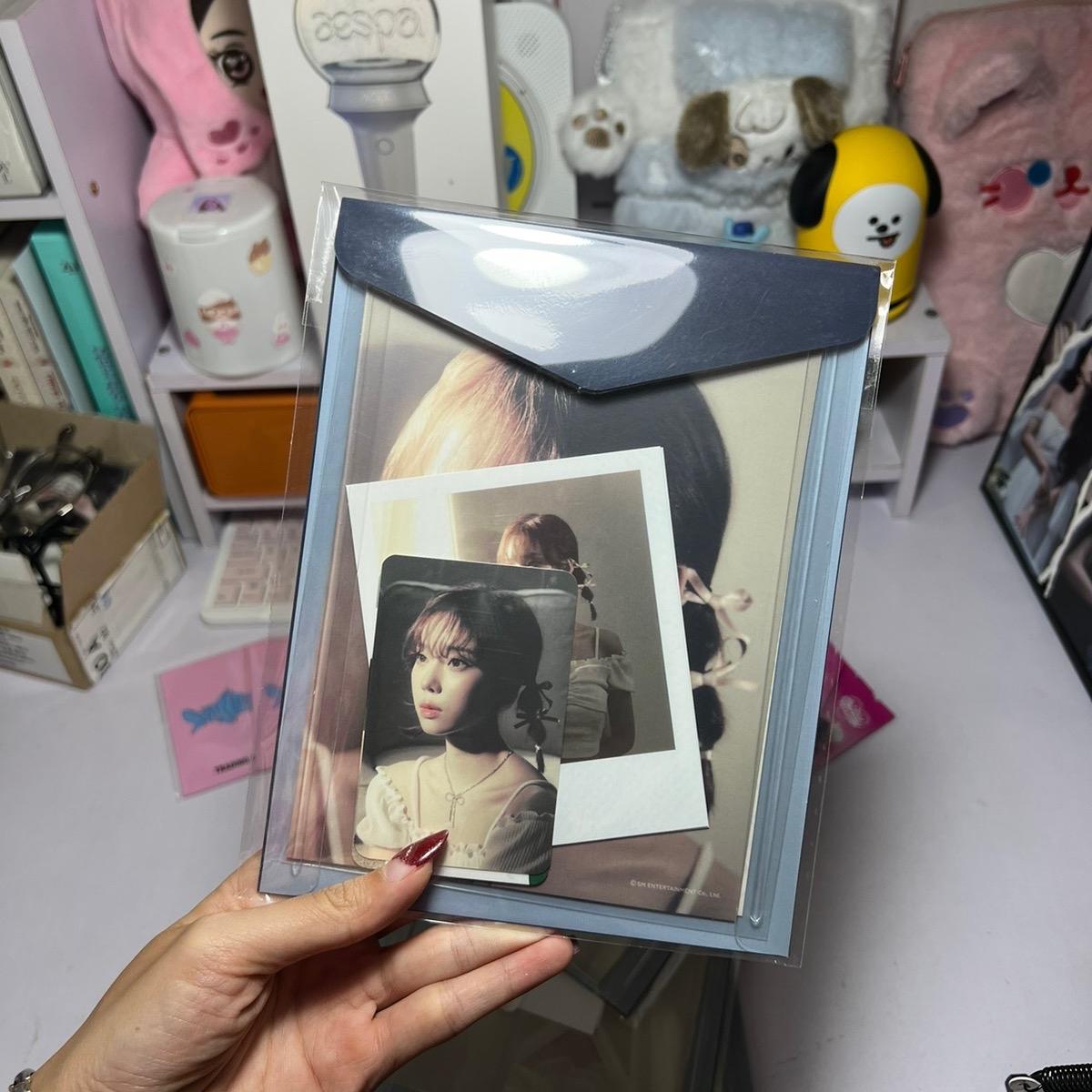 Tổng hợp merch Aespa chính hãng, trading card My World, Caendy Pocket, Season's Greeting Photopack - Thẻ ảnh, goods, merch Aespa chính hãng