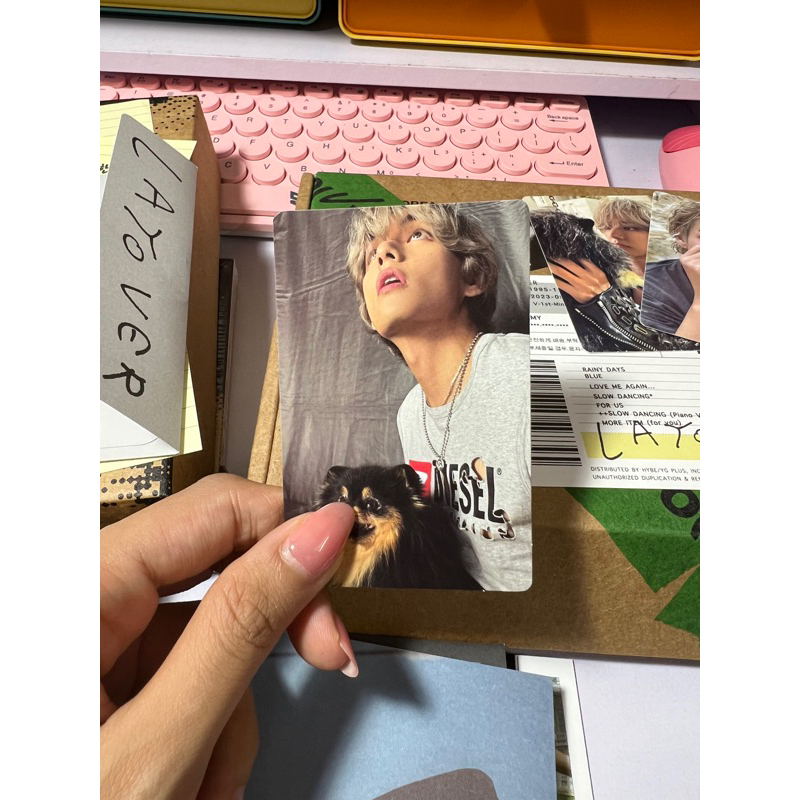 Tách lẻ photocard V Layover BTS