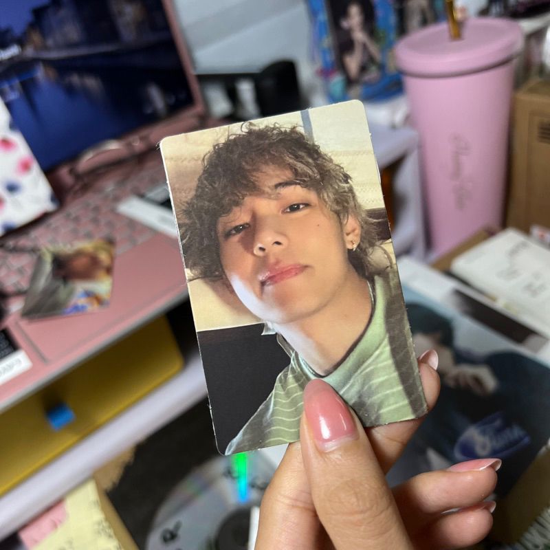Tách lẻ photocard V Layover BTS