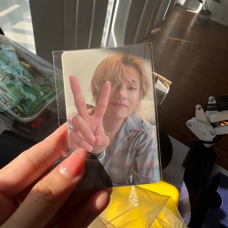Photocard POB V Layover