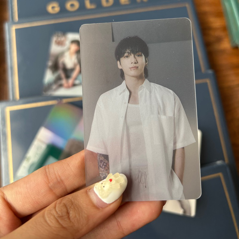 Photocard, album rỗng Jungkook Golden