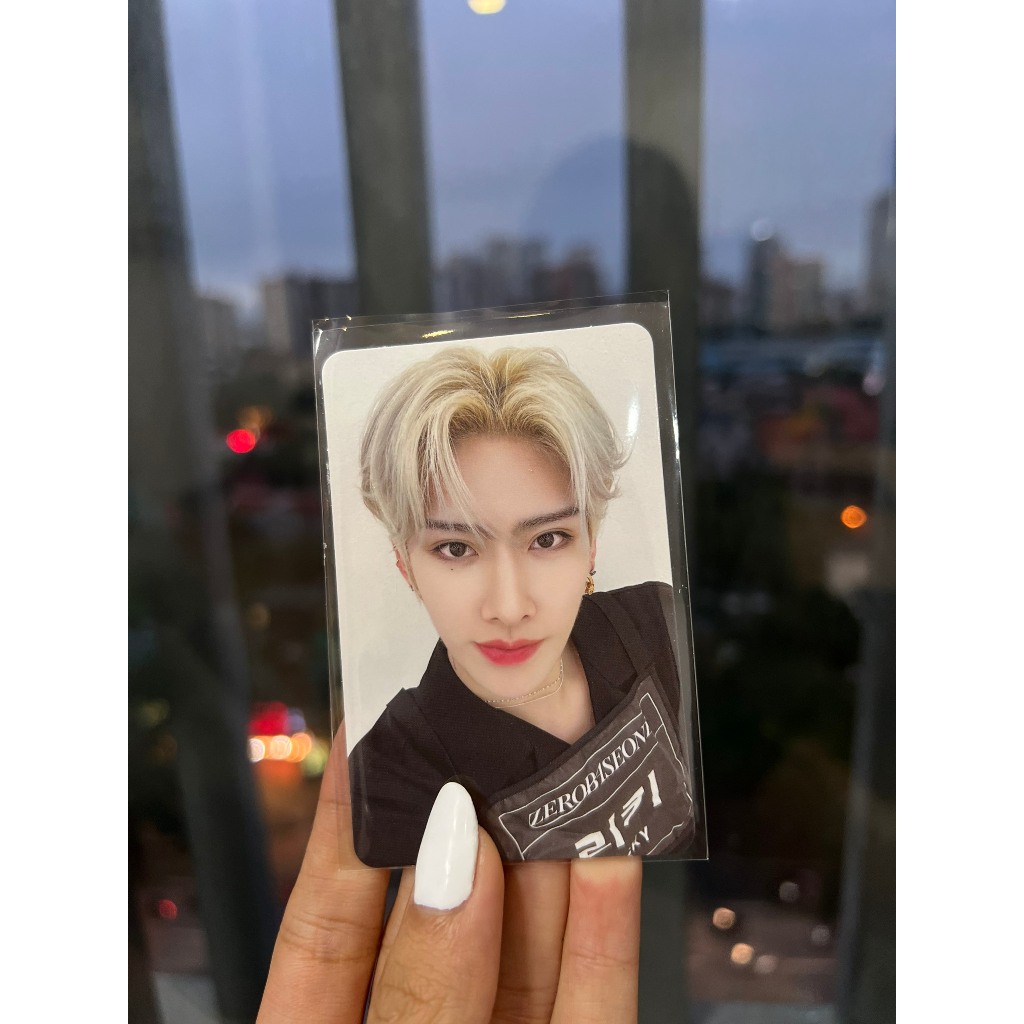Photocard Zerobaseone Melting Point