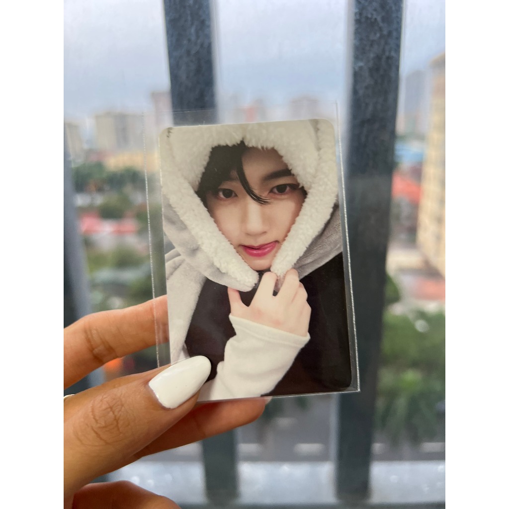 Photocard Zerobaseone Melting Point