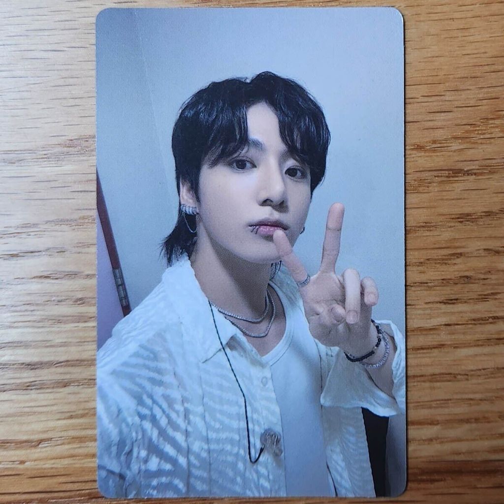 Photocard, album rỗng Jungkook Golden