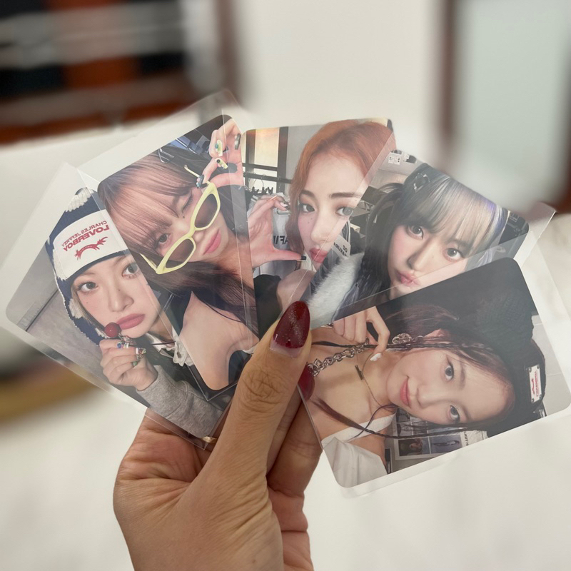 Photocard Le Sserafim Easy chính hãng - Thẻ ảnh bo góc Le Sserafim Easy