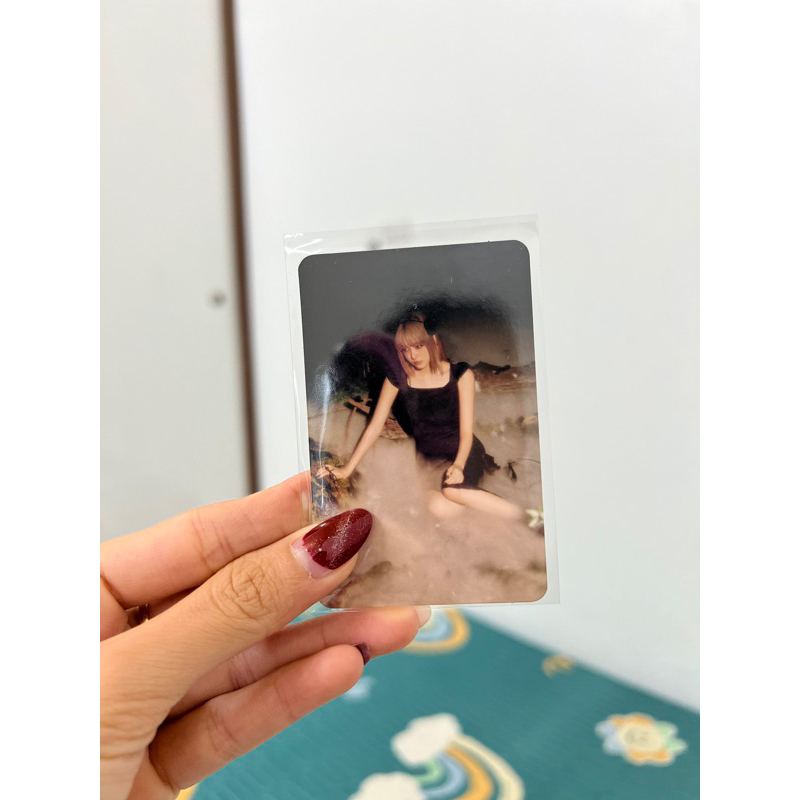 Photocard Le Sserafim Easy chính hãng - Thẻ ảnh bo góc Le Sserafim Easy