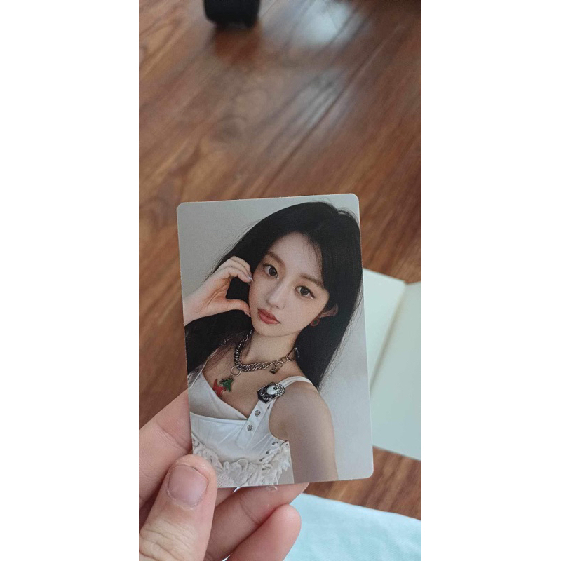 Tách lẻ photocard album ILLIT