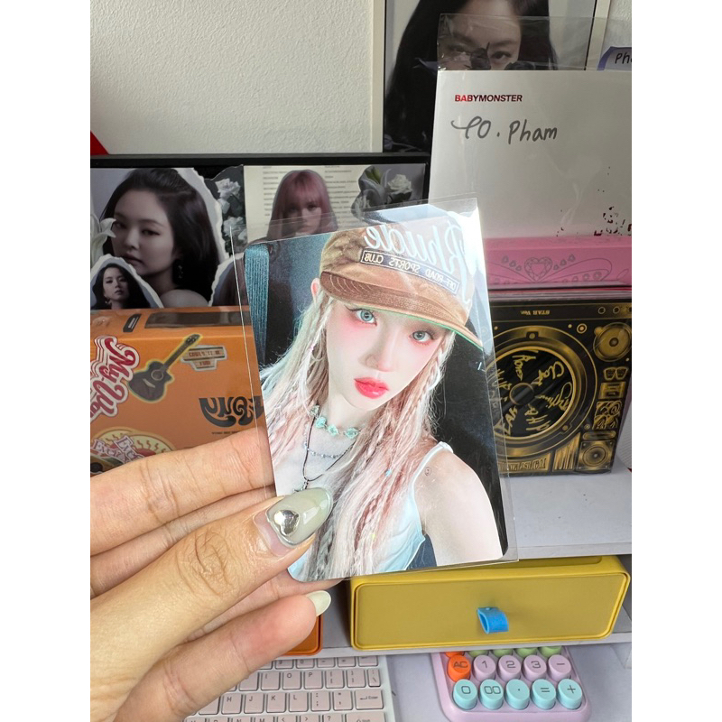 Photocard Yuqi YUQ1 chính hãng