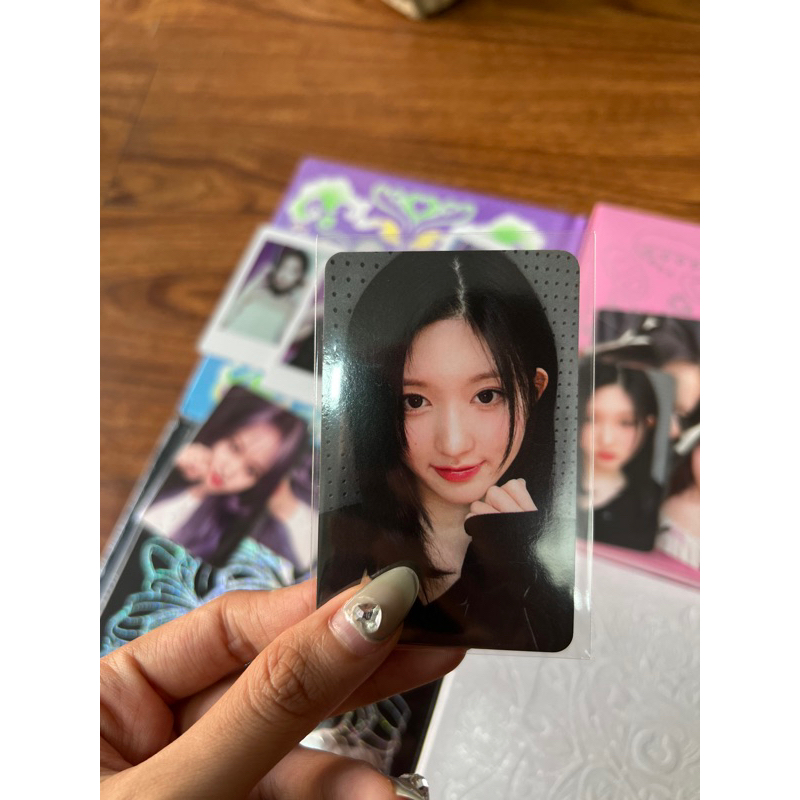 Photocard IVE SWITCH chính hãng, thẻ ảnh bo góc IVE chính hãng