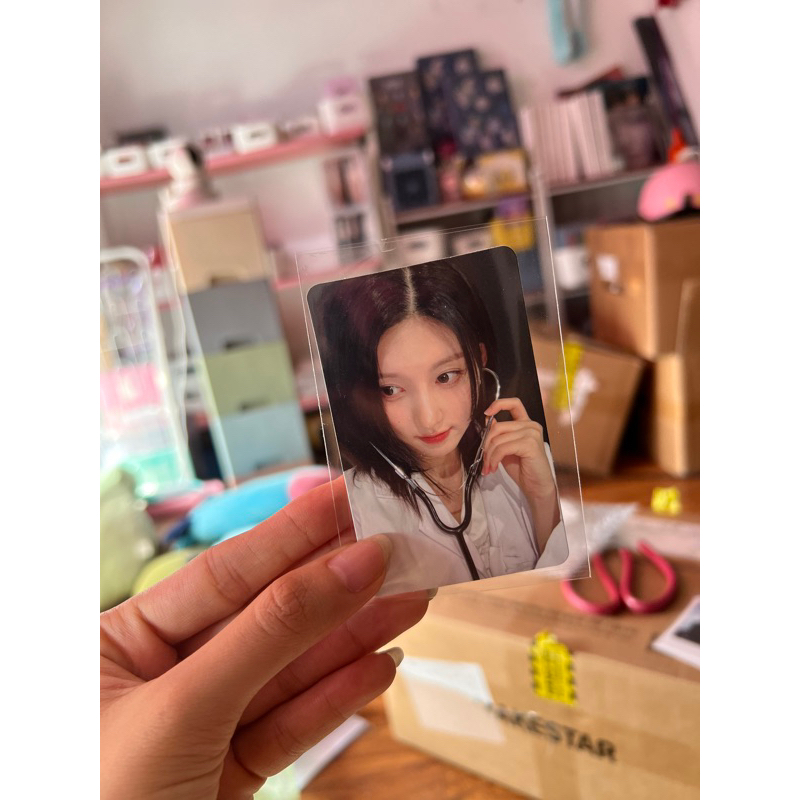 Photocard IVE SWITCH chính hãng, thẻ ảnh bo góc IVE chính hãng